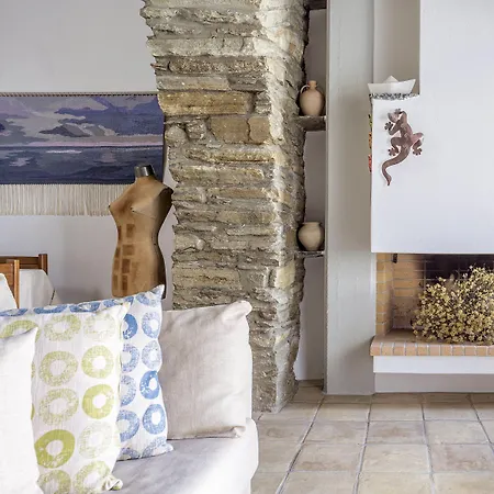 Crossroads Traditional ホテル