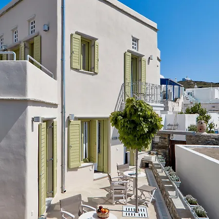 Crossroads Traditional