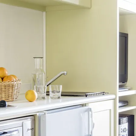 ホテル Crossroads Traditional