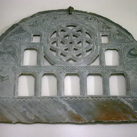 Crossroads Traditional